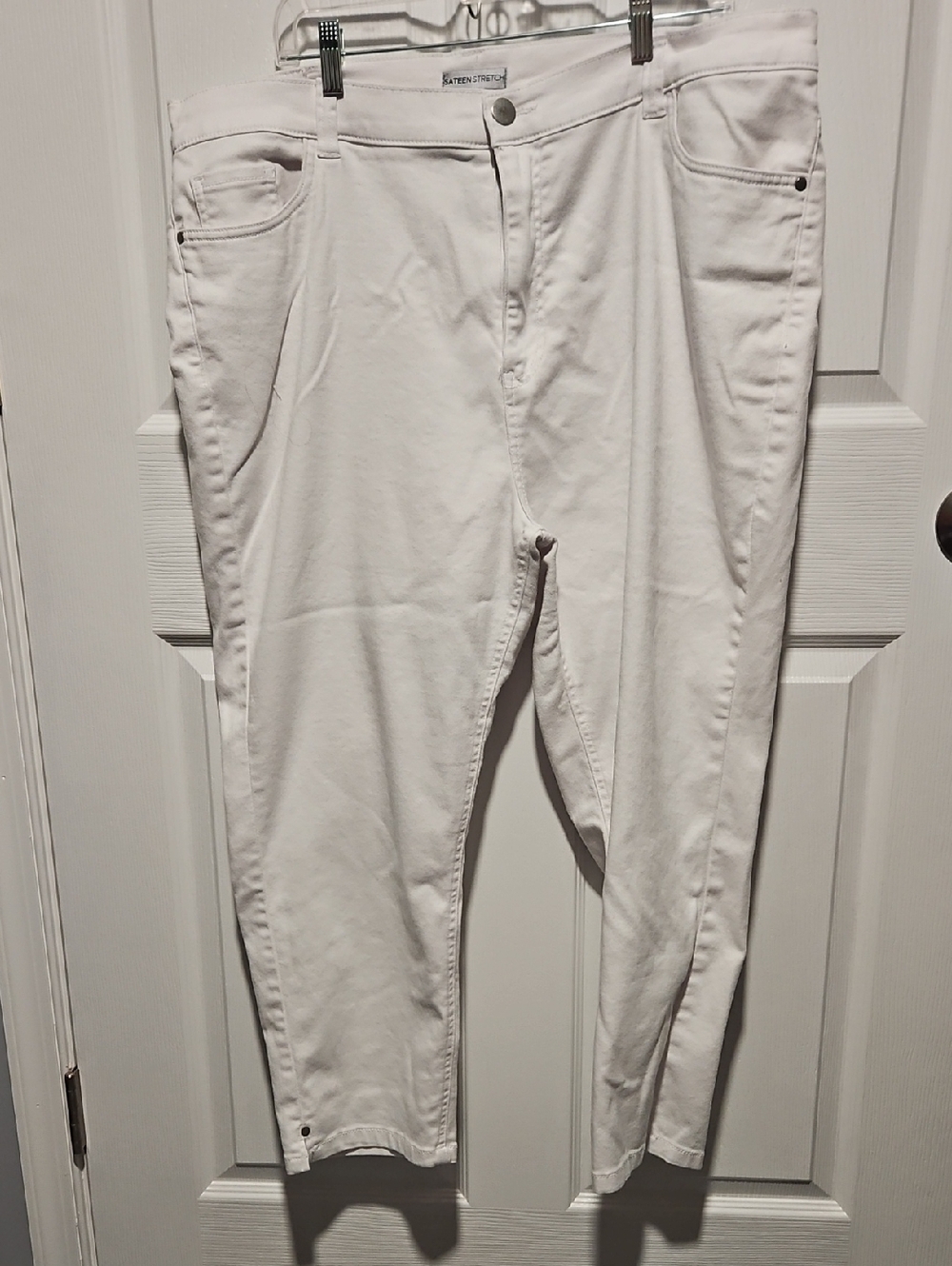 Catherines White Sateen Stretch  Ankle Pants